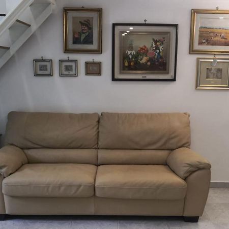 Апартаменты Centro Storico S Chiara House Неаполь Экстерьер фото